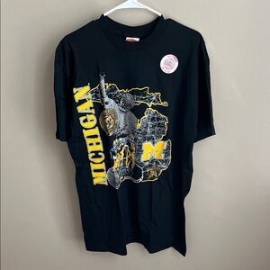 University of Michigan Wolverines vintage 90s black graphic shirt RARE XL NWOT